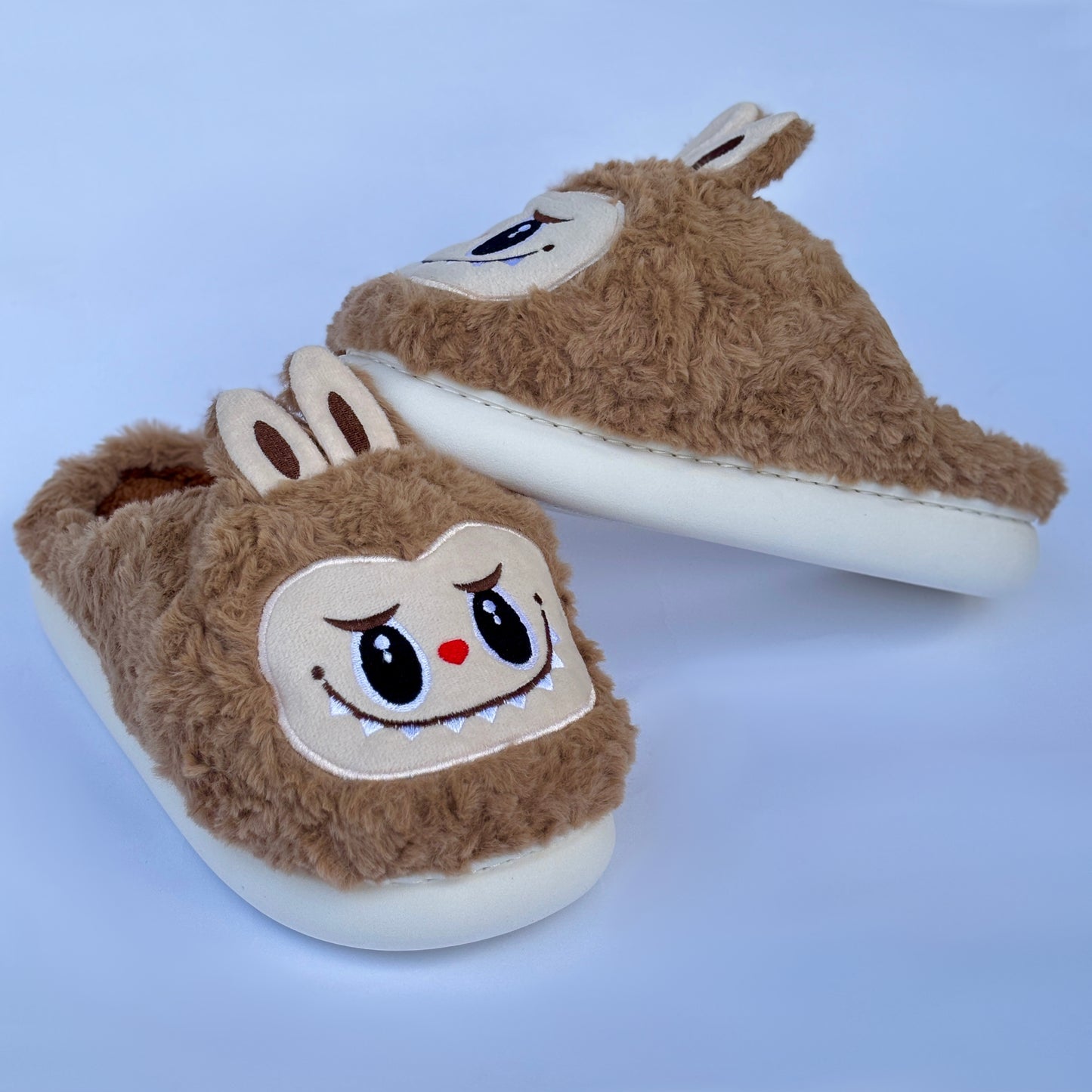 Kapcie "Labubu Mocha"